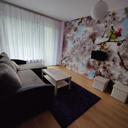Dainai Apartament Šiauliai Eksteriør billede